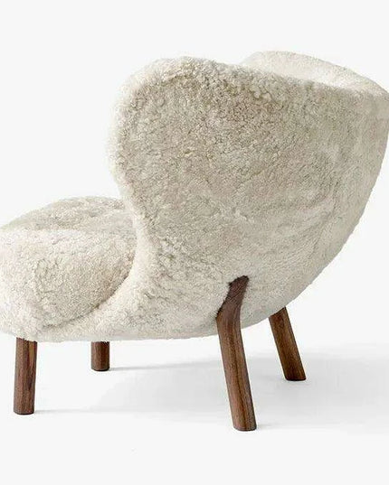 Lambs Wool Elegance Lounge Chair
