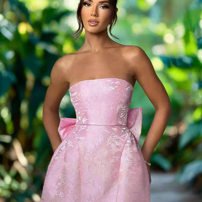 Elegant Backless Bow Mini Dress - Off-Shoulder Bodycon Chic for Parties