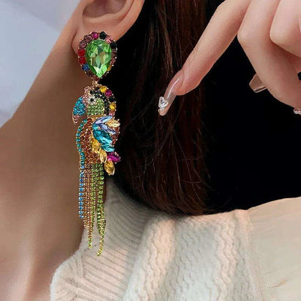 Bold Vintage-Inspired Tassel Earrings - A Must-Have Statement Piece for Fashion Enthusiasts