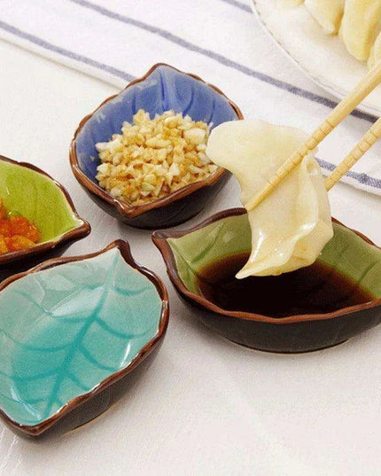 Leaf Motif Artisan Sushi Plates - Elegant Japanese Dinnerware for Gourmet Appetizers