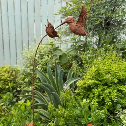Rusty Metal Texture Hummingbird Garden Stake Stable Solid Structure Easy Installation Wrought Iron Bird Statue rusty-metal-texture-hummingbird-garden-stake-stable-solid-structure-easy-installation-wrought-iron-bird-statue