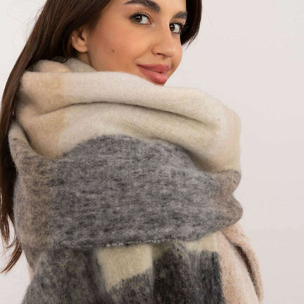 Shawl model 200279 - Très Elite