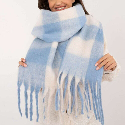 Shawl model 200279- Très Elite- Très Elite