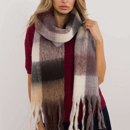 Shawl model 200279- Très Elite- Très Elite