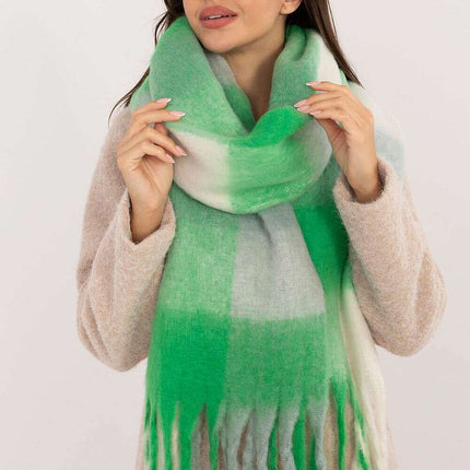 Shawl model 203177- Très Elite- Très Elite