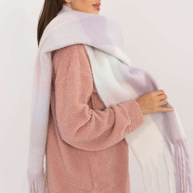 Shawl model 203177- Très Elite- Très Elite