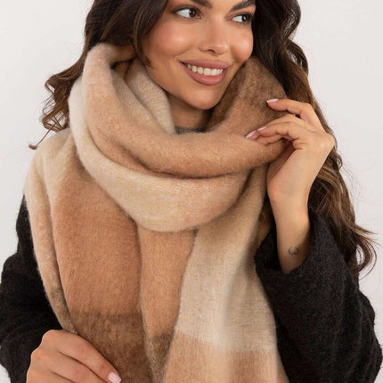 Shawl model 203177 - Très Elite