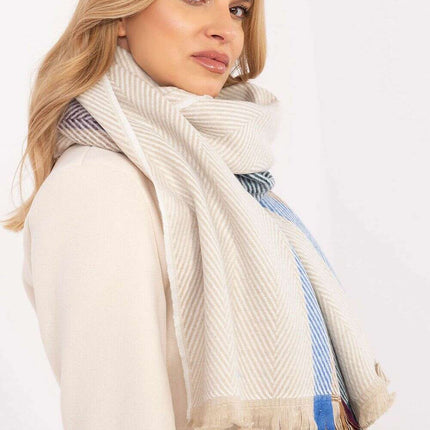 Shawl model 206037 - Très Elite