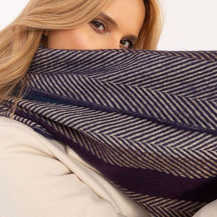 Shawl model 206037 - Très Elite