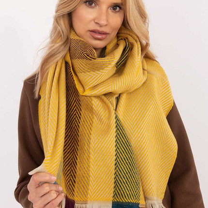 Shawl model 206037 - Très Elite
