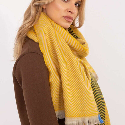 Shawl model 206037 - Très Elite