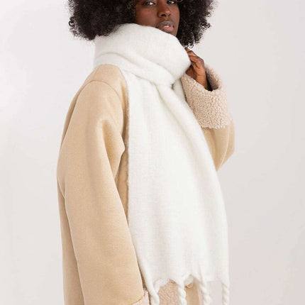 Shawl model 208270 - Très Elite