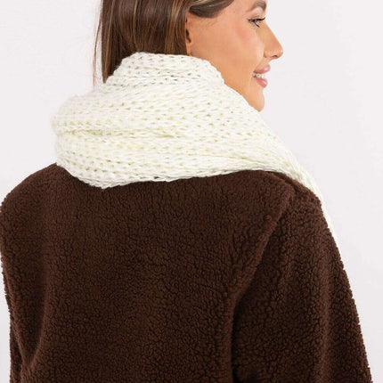 Shawl model 220393 - Très Elite