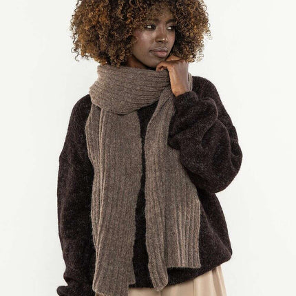 Shawl model 220841 - Très Elite