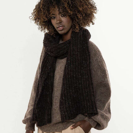 Shawl model 220841 - Très Elite
