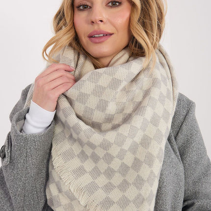 Shawl model 222301 - Très Elite
