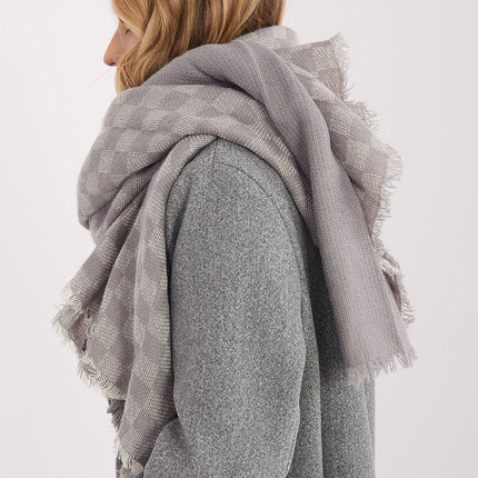 Shawl model 222301 - Très Elite