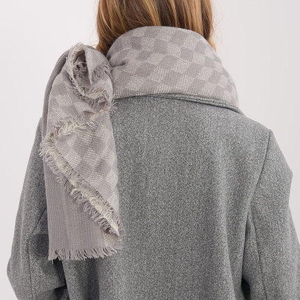 Shawl model 222301 - Très Elite