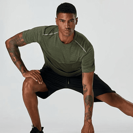Short Sleeve Athletic T-Shirt Men's Quick Dry Running Wear Training Top - Très Elite