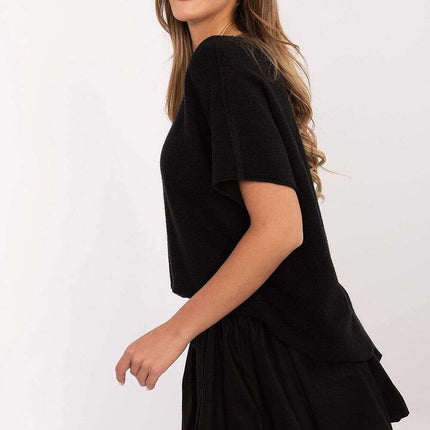 Short Sleeve Sweater Model 209981 Versatile Wardrobe - Très Elite