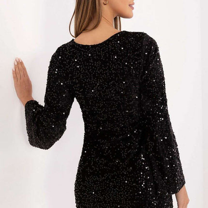 Short dress model 220312 - Très Elite