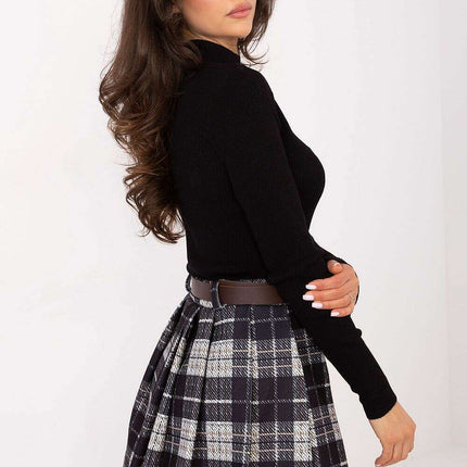 Short skirt model 218419 - Très Elite
