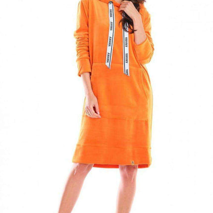 Signature Velvet Midi Dress with Spacious Pocket and Logo Detailing - Très Elite