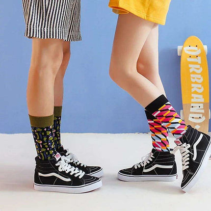 Colorful Tongue Graphic Skateboard Socks for Women - Stylish Fun Addition
