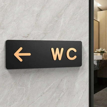 Sleek Acrylic Restroom Signs: Modern Directional Set for Men's and Women's Bathrooms - Très Elite
