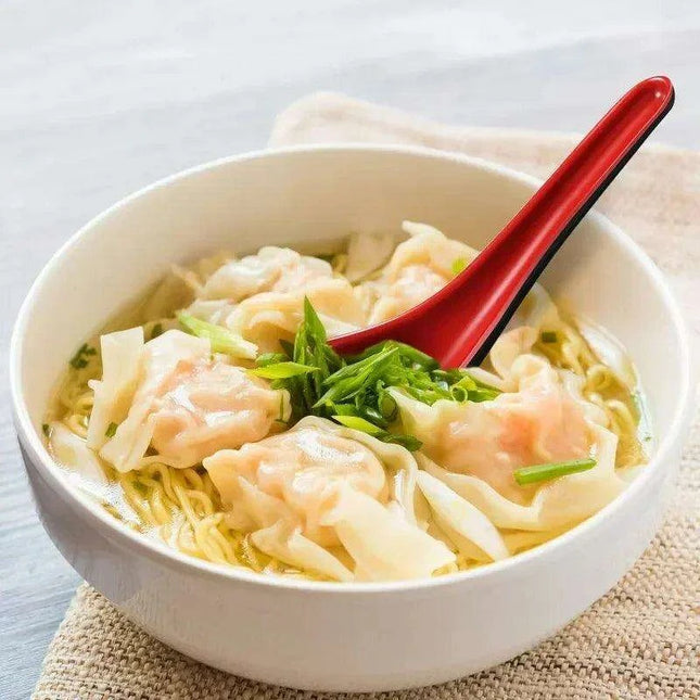 Sleek Anti-Shock Porcelain Spoon Set for Rice, Dumplings, and Porridge - Modern Kitchen Cutlery in Bold Red and Black