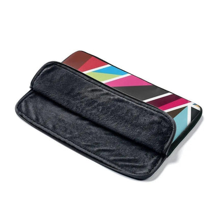Sleek Armor: Elite Maison Stylish Laptop Sleeves for Ultimate Device Protection - Très Elite