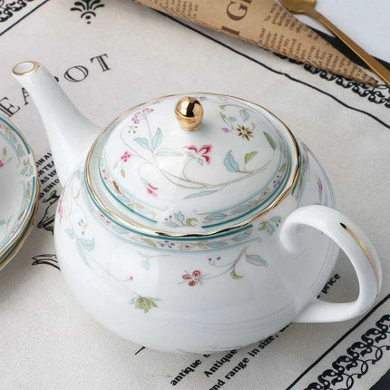 Sleek Black Bone China Tea Set for Two - A Luxurious Japanese Tea Experience - Très Elite