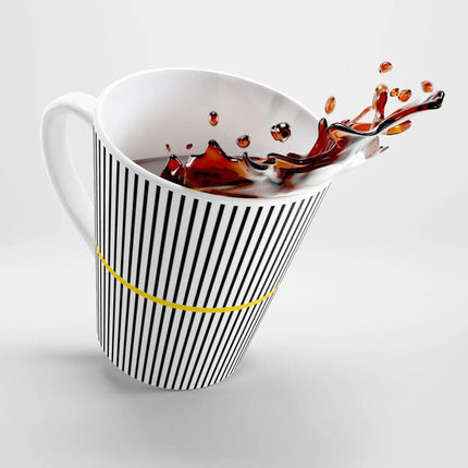 Sleek Black and White Wavy Ceramic Latte Mug for Modern Elegance - Très Elite