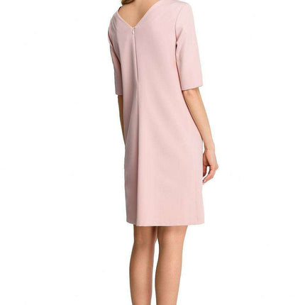 Sleek Contemporary Midi Dress - Très Elite