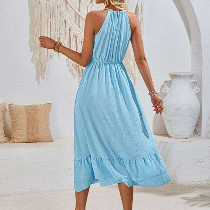 Sleek Halter Neck Sleeveless Dress for Effortless Summer Elegance - Très Elite