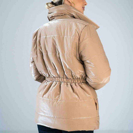 Sleek High-Collar Quilted Jacket with Fashionable Elastic Accents - Très Elite