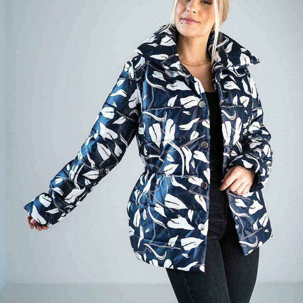 Sleek High-Collar Quilted Jacket with Fashionable Elastic Accents - Très Elite