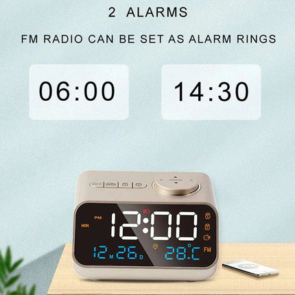 Sleek LED Alarm Clock with FM Radio, Temperature & Humidity Display for a Stylish Bedside Experience - Très Elite