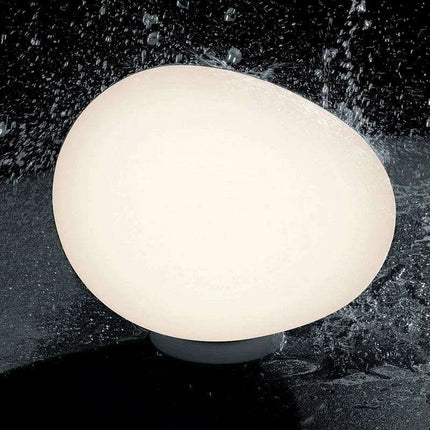 Sleek Nordic-Inspired Geometric Glass Table Lamp - Très Elite