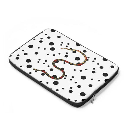 Sleek & Protective Laptop Sleeve by Elite Maison - Your Stylish Tech Accessory - Très Elite