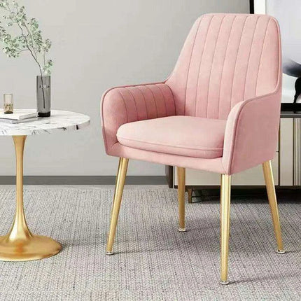 Sleek Scandinavian Metal Chair for Flexible Living - Très Elite