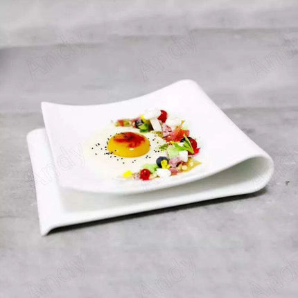 Sleek Space-Saving Ceramic Plate Set for Elegant Entertaining - Très Elite