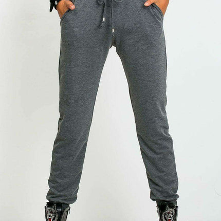 Sleek Women's Black Slim Fit Sweatpants: Stylish Tracksuit Bottoms - Très Elite