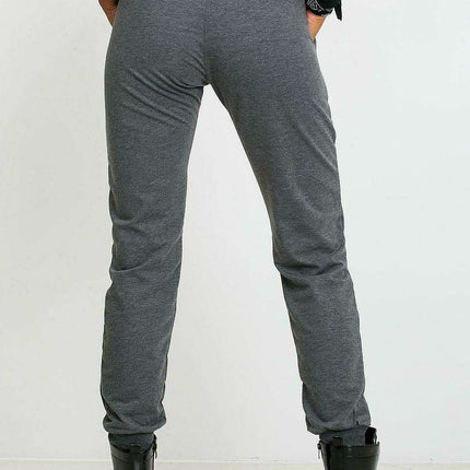 Sleek Women's Black Slim Fit Sweatpants: Stylish Tracksuit Bottoms - Très Elite