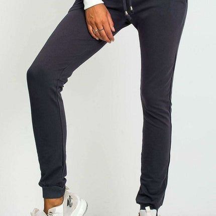 Sleek Women's Black Slim Fit Sweatpants: Stylish Tracksuit Bottoms - Très Elite