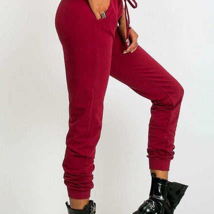 Sleek Women's Black Slim Fit Sweatpants: Stylish Tracksuit Bottoms - Très Elite