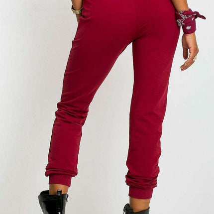 Sleek Women's Black Slim Fit Sweatpants: Stylish Tracksuit Bottoms - Très Elite