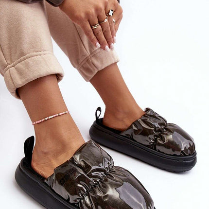 Slippers model 188673 - Très Elite