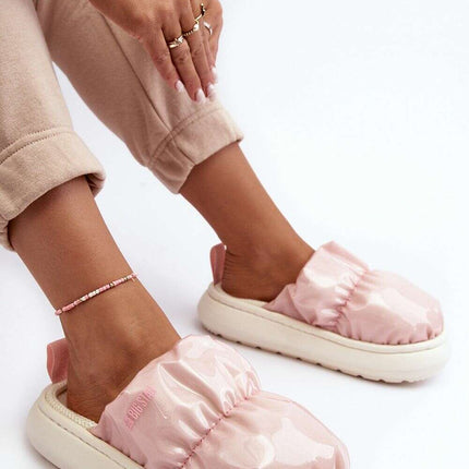Slippers model 188673 - Très Elite