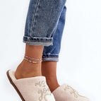 beige
